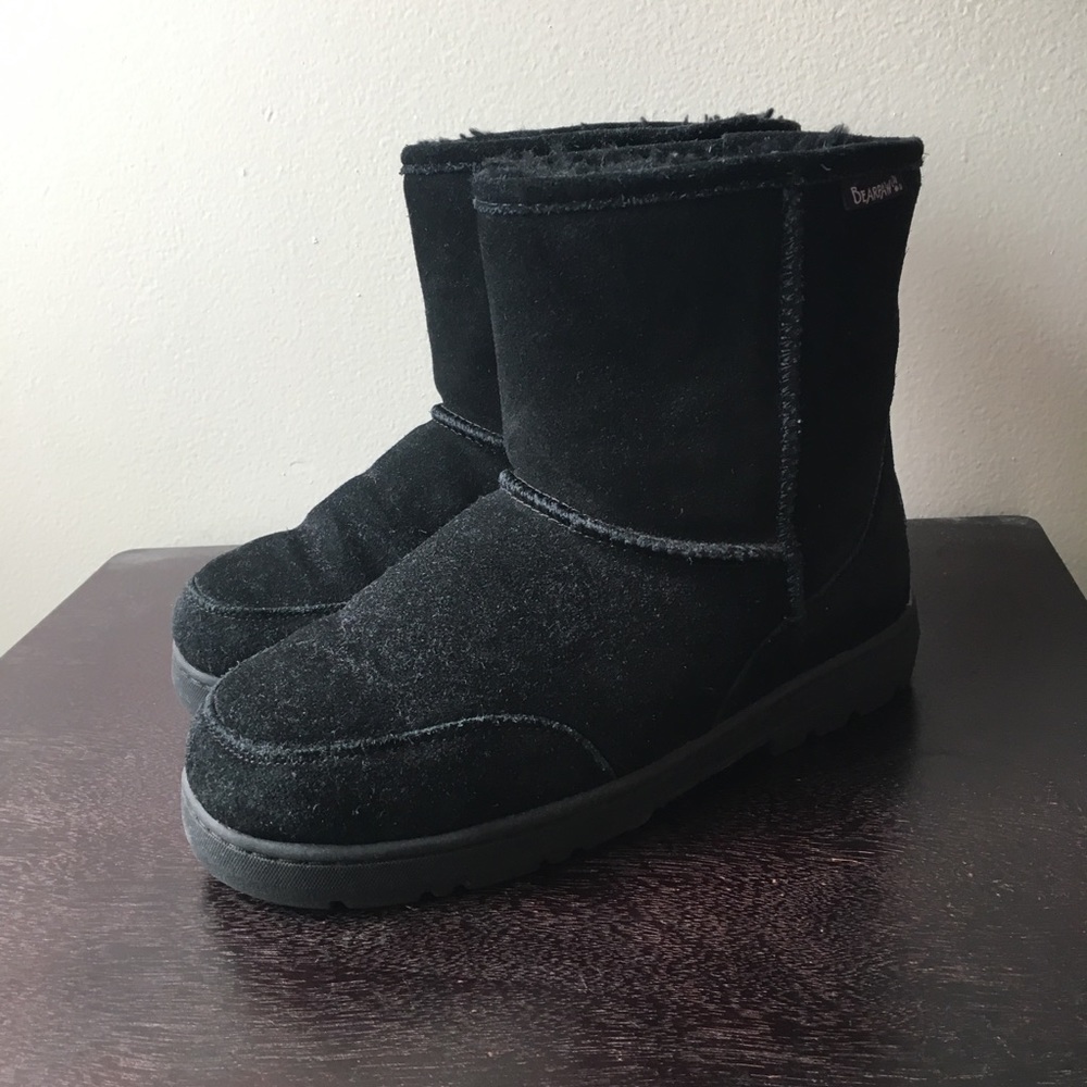 BearPaw black ankle height boots
